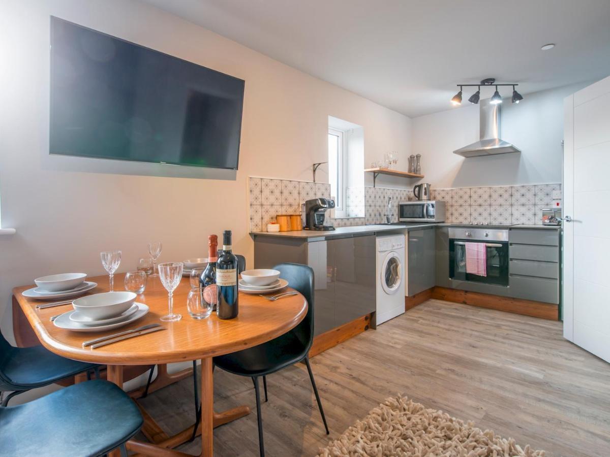 Pass The Keys New Stylish & Elegant 2 Bed Apartment In The City! Кардіфф Екстер'єр фото